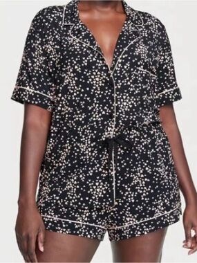 Victoria’s Secret Heart Pajama Top